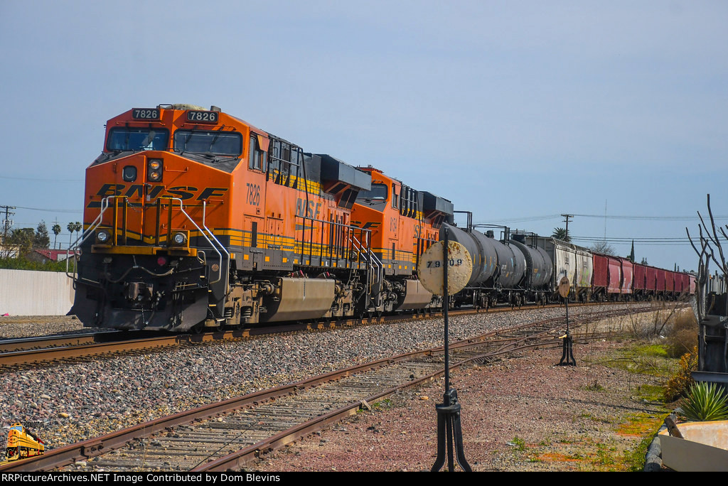 BNSF 7826